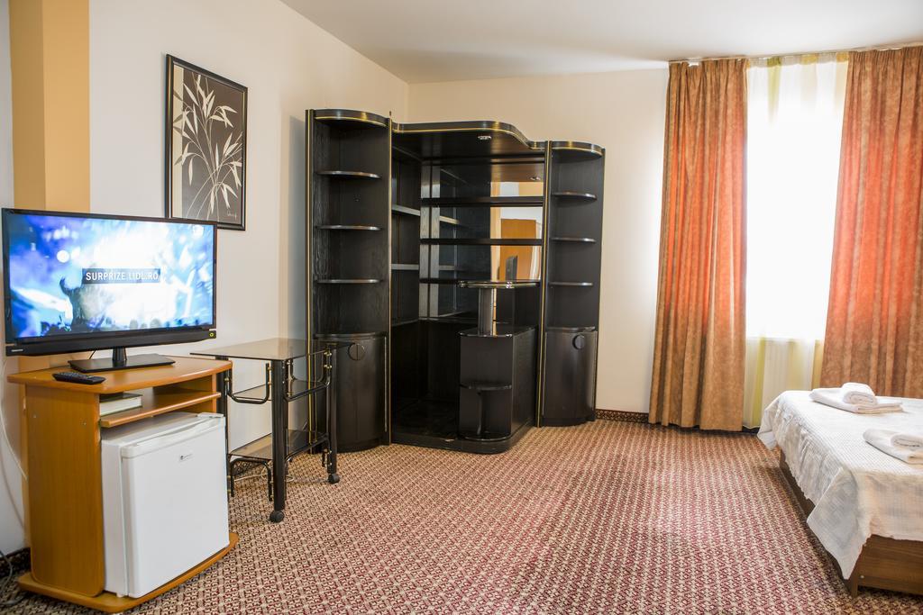 Hotel Darina Тыргу-Муреш Экстерьер фото